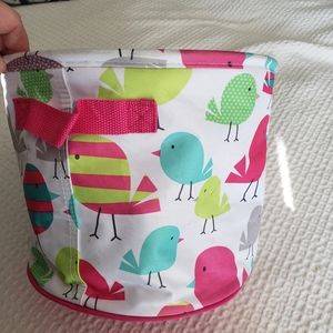 Thirty-one round cinch top utility tote chick